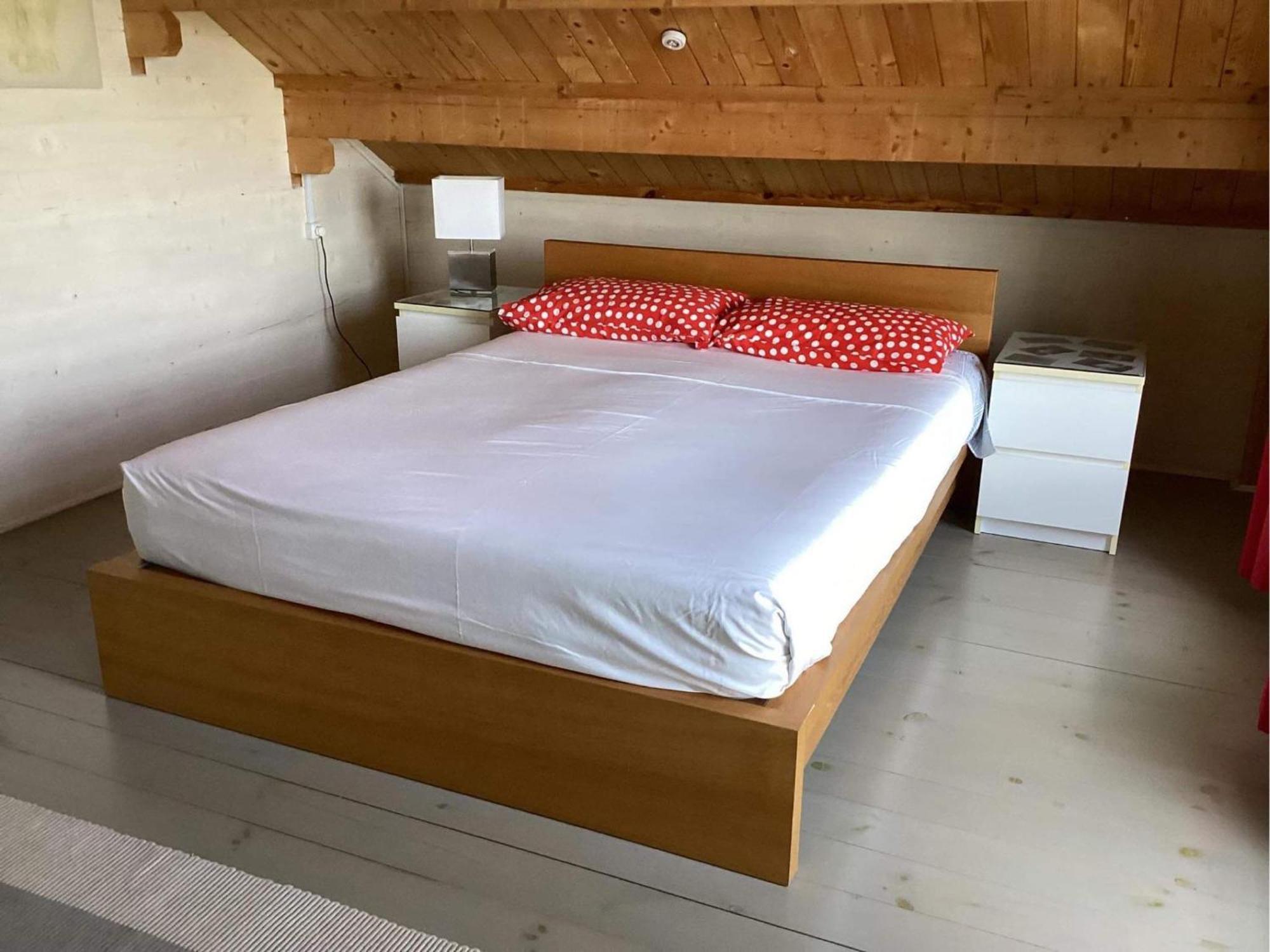 The Cabin, Kyparissia Luaran gambar